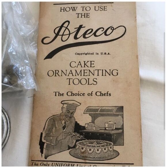 Vintage Ateco Cookie Cutters, Booklet 1950's - Picture 2 of 4